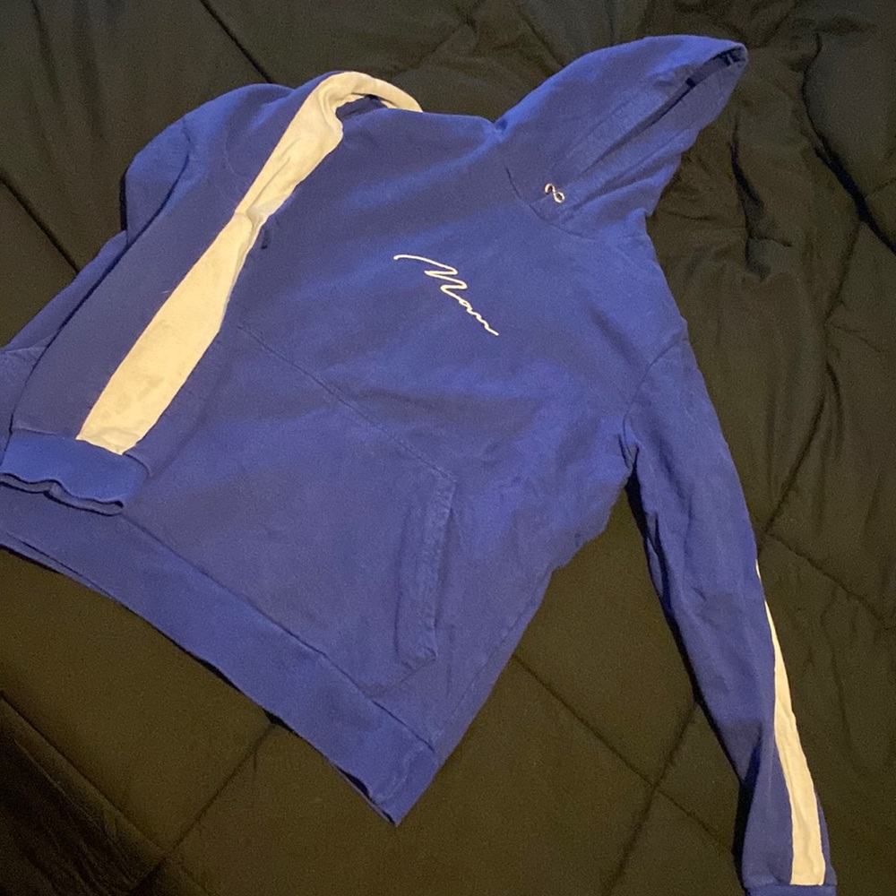 BoohooMan Blue & White Hoodie Pull Over